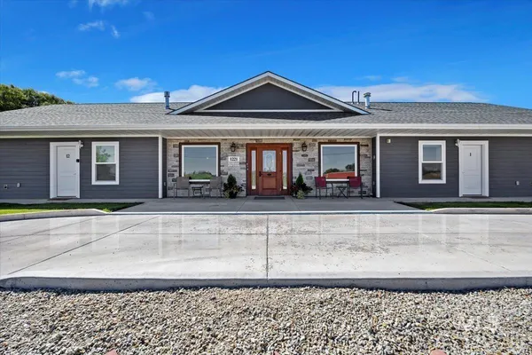 $1,100,000 | 1221 21st Street, Heyburn, ID 83336