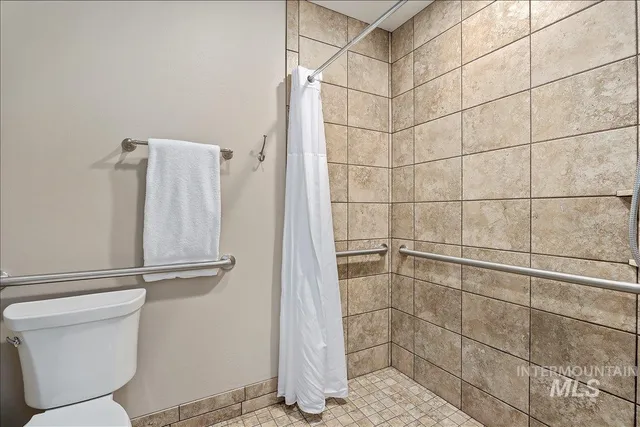 $1,100,000 | 1221 21st Street, Heyburn, ID 83336