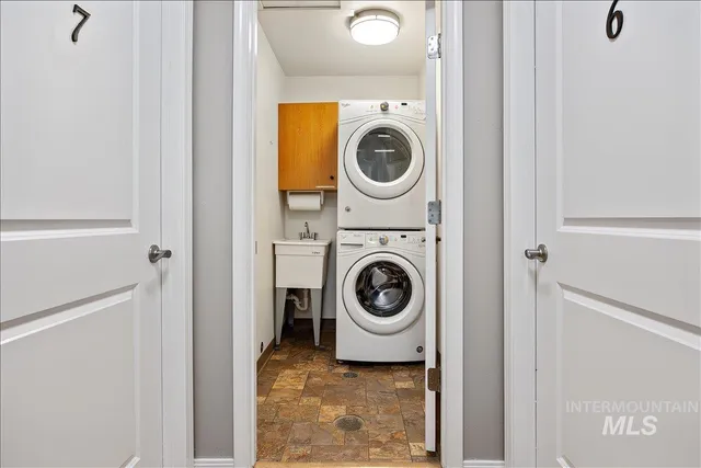 $1,100,000 | 1221 21st Street, Heyburn, ID 83336