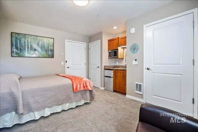 $1,100,000 | 1221 21st Street, Heyburn, ID 83336