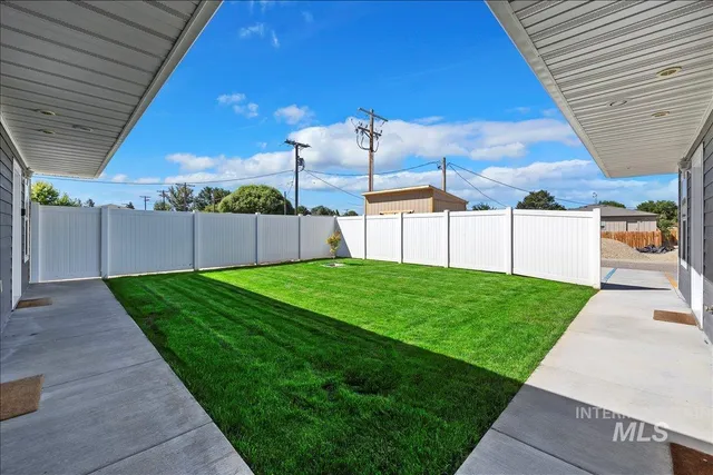 $1,100,000 | 1221 21st Street, Heyburn, ID 83336