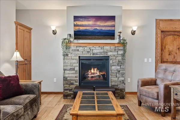$1,100,000 | 1221 21st Street, Heyburn, ID 83336