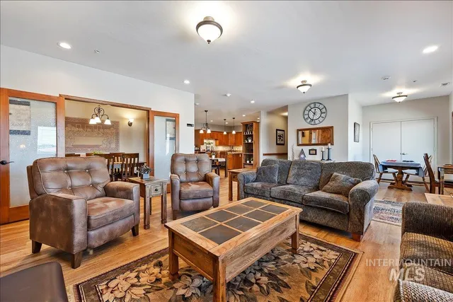 $1,100,000 | 1221 21st Street, Heyburn, ID 83336