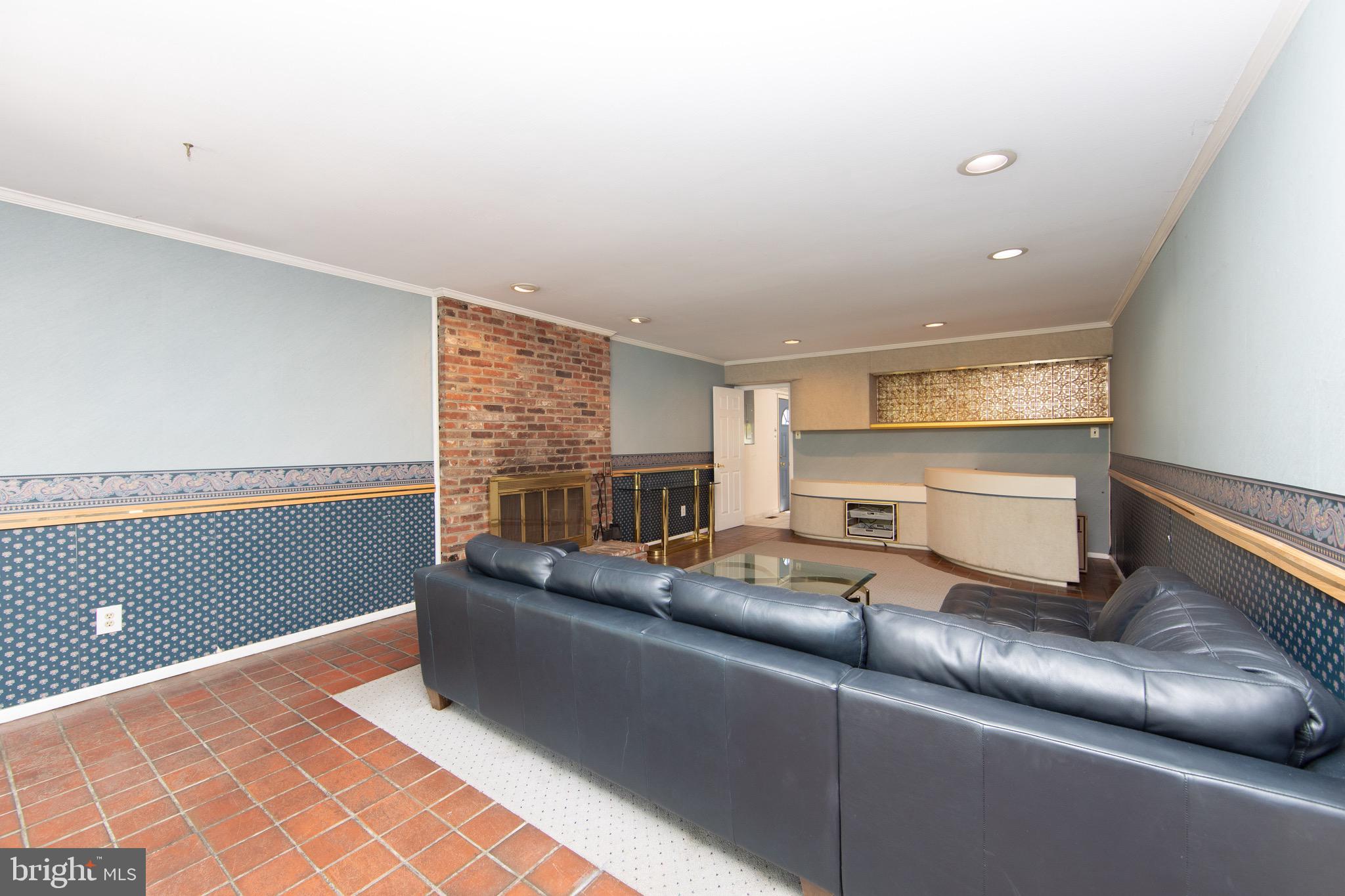 415 Cherry Hill Boulevard Cherry Hill, NJ 08002 - Photo 18 of 50 Family Room