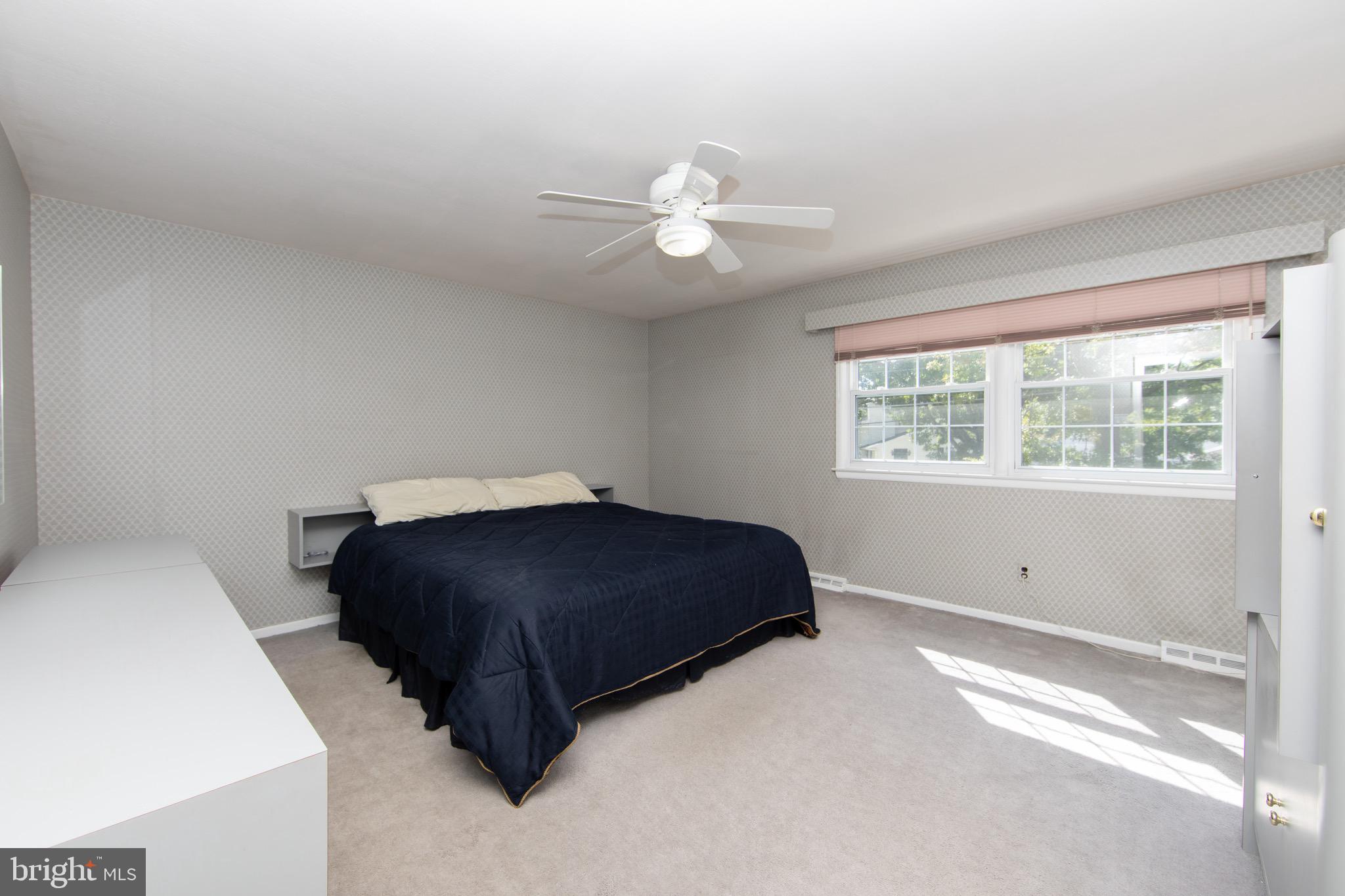 415 Cherry Hill Boulevard Cherry Hill, NJ 08002 - Photo 22 of 50 Primary Bedroom