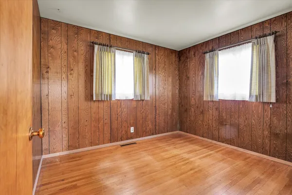 $135,000 | 9 Glenview Drive, Decatur, IL 62521