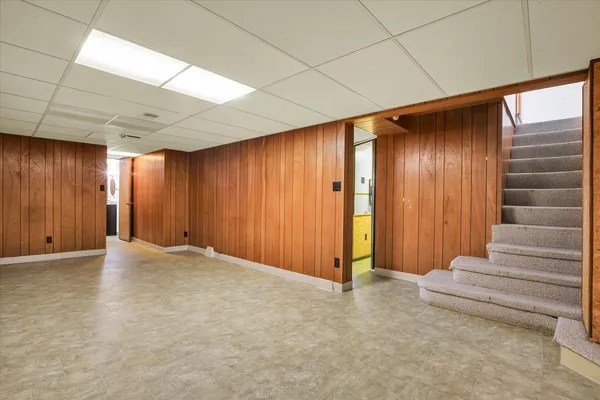 $135,000 | 9 Glenview Drive, Decatur, IL 62521