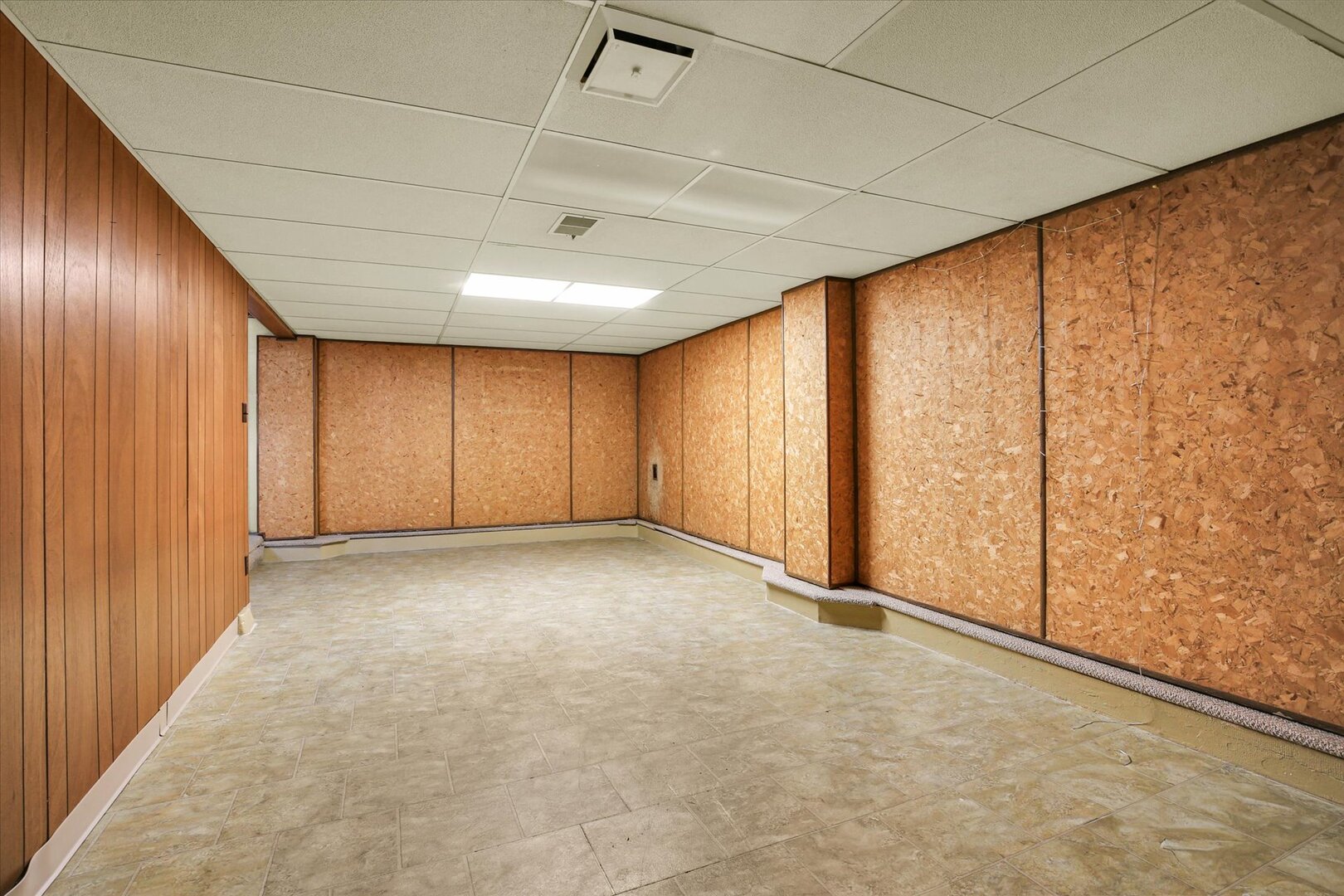 9 Glenview Drive Decatur, IL 62521 - Photo 17 of 31