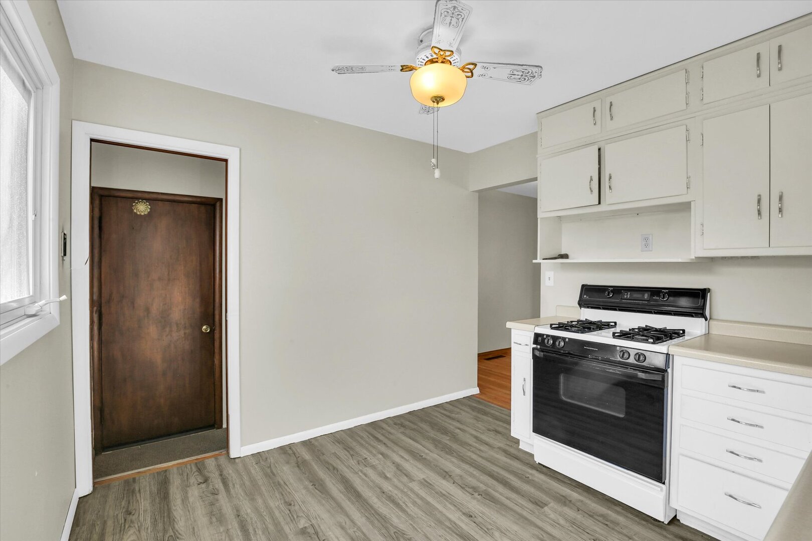 9 Glenview Drive Decatur, IL 62521 - Photo 8 of 31