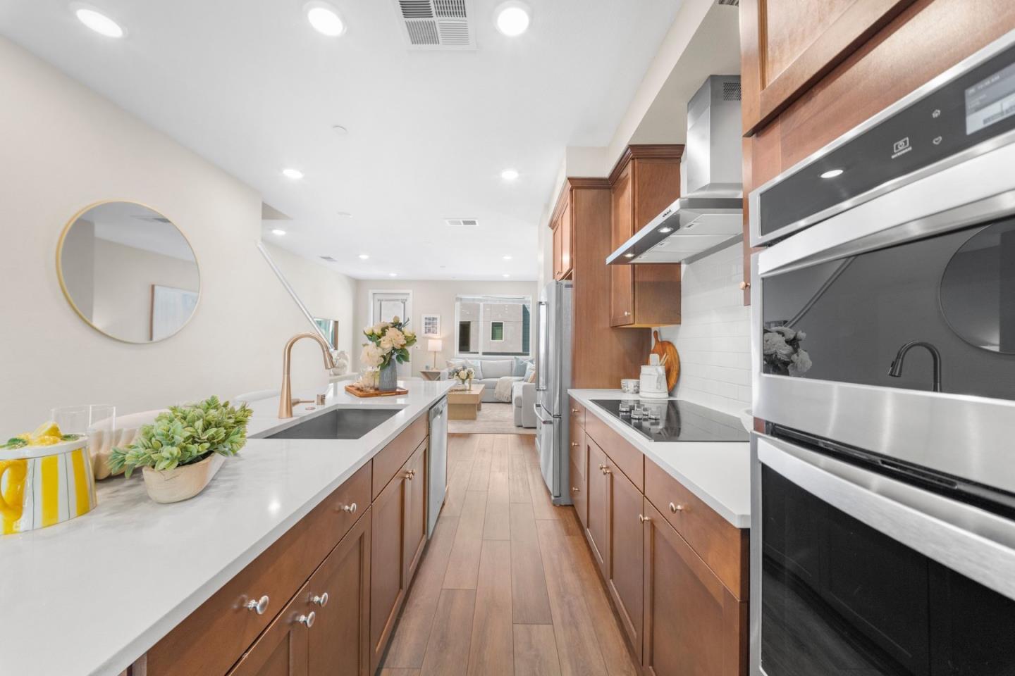 709 Fruit Ranch Loop San Jose, CA 95133 - Photo 9 of 37