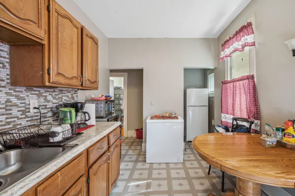 $699,999 | 909 22nd Avenue Northeast, Minneapolis, MN 55418