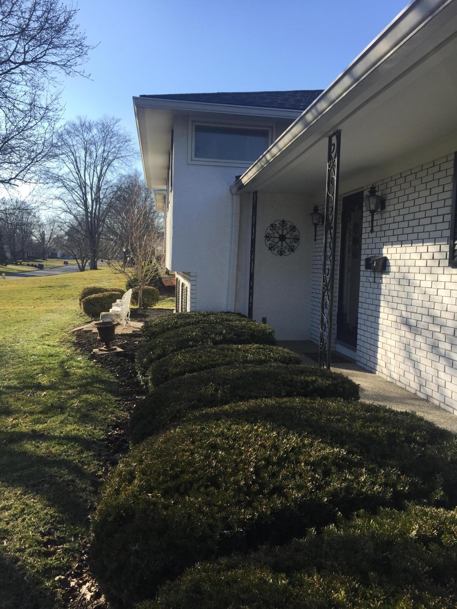 1300 Kingsgate Road Columbus, OH 43221 - Photo 4 of 42