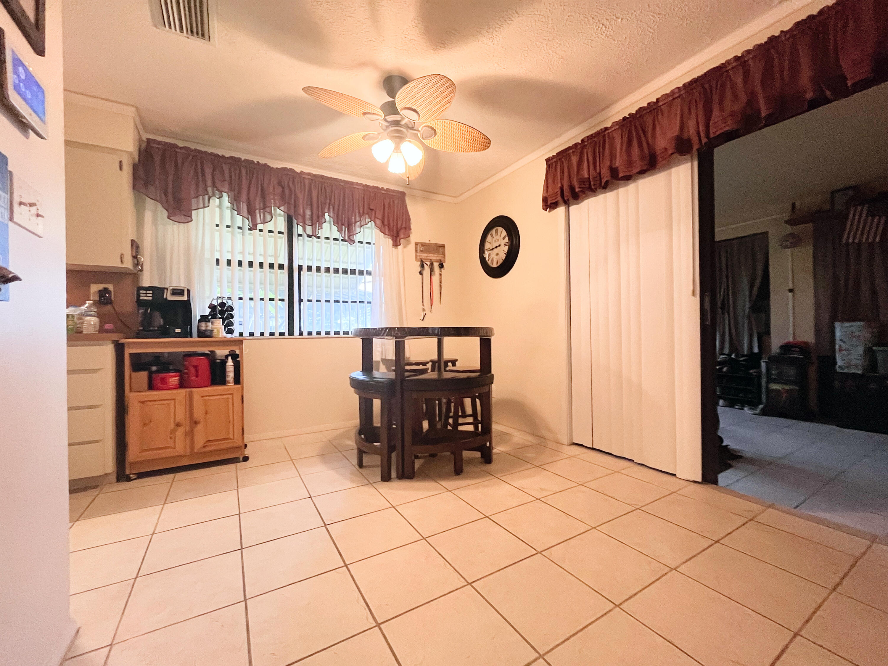 1095 Chobee Loop Okeechobee, FL 34974 - Photo 7 of 18 IMG_3620