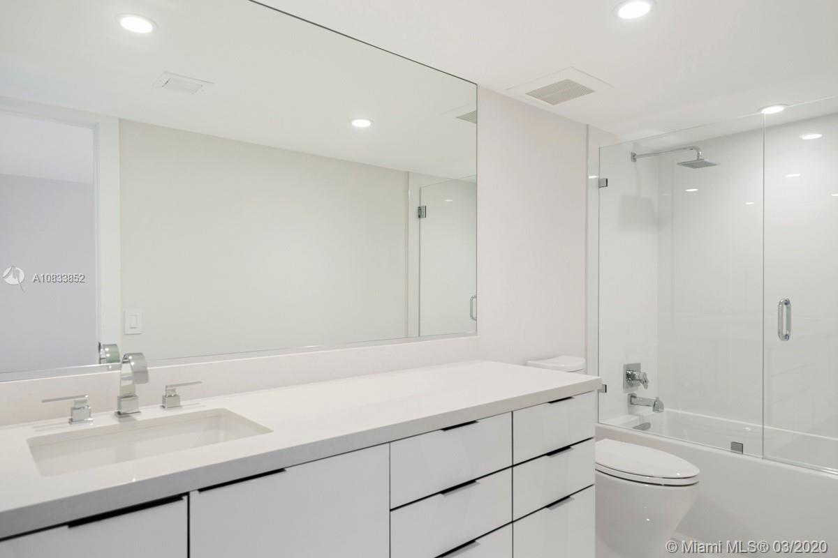 650 Ocean Drive, Unit 4C Key Biscayne, FL 33149 - Photo 12 of 21