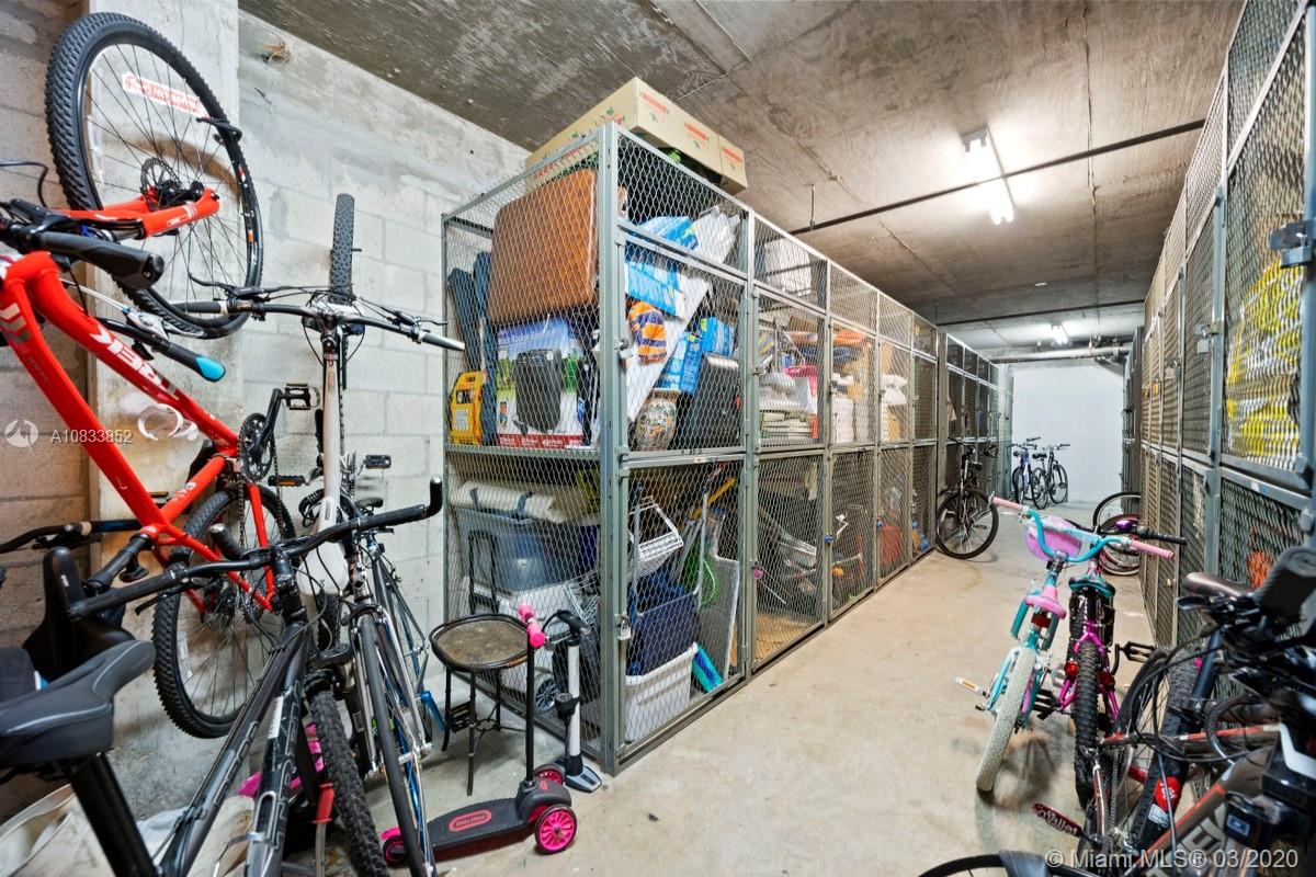 650 Ocean Drive, Unit 4C Key Biscayne, FL 33149 - Photo 19 of 21