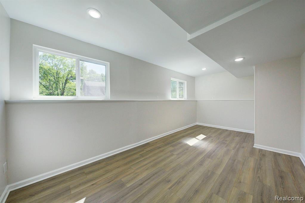 9600 Oakhurst Road Holly, MI 48442 - Photo 18 of 34 Gallery Image 18