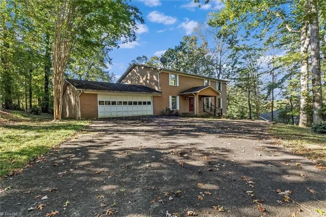 $499,000 | 482 Cross Creek Drive, Mount Airy, NC 27030