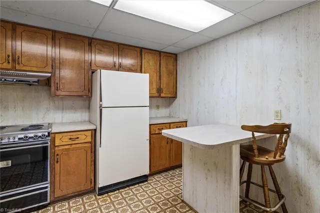 $499,000 | 482 Cross Creek Drive, Mount Airy, NC 27030