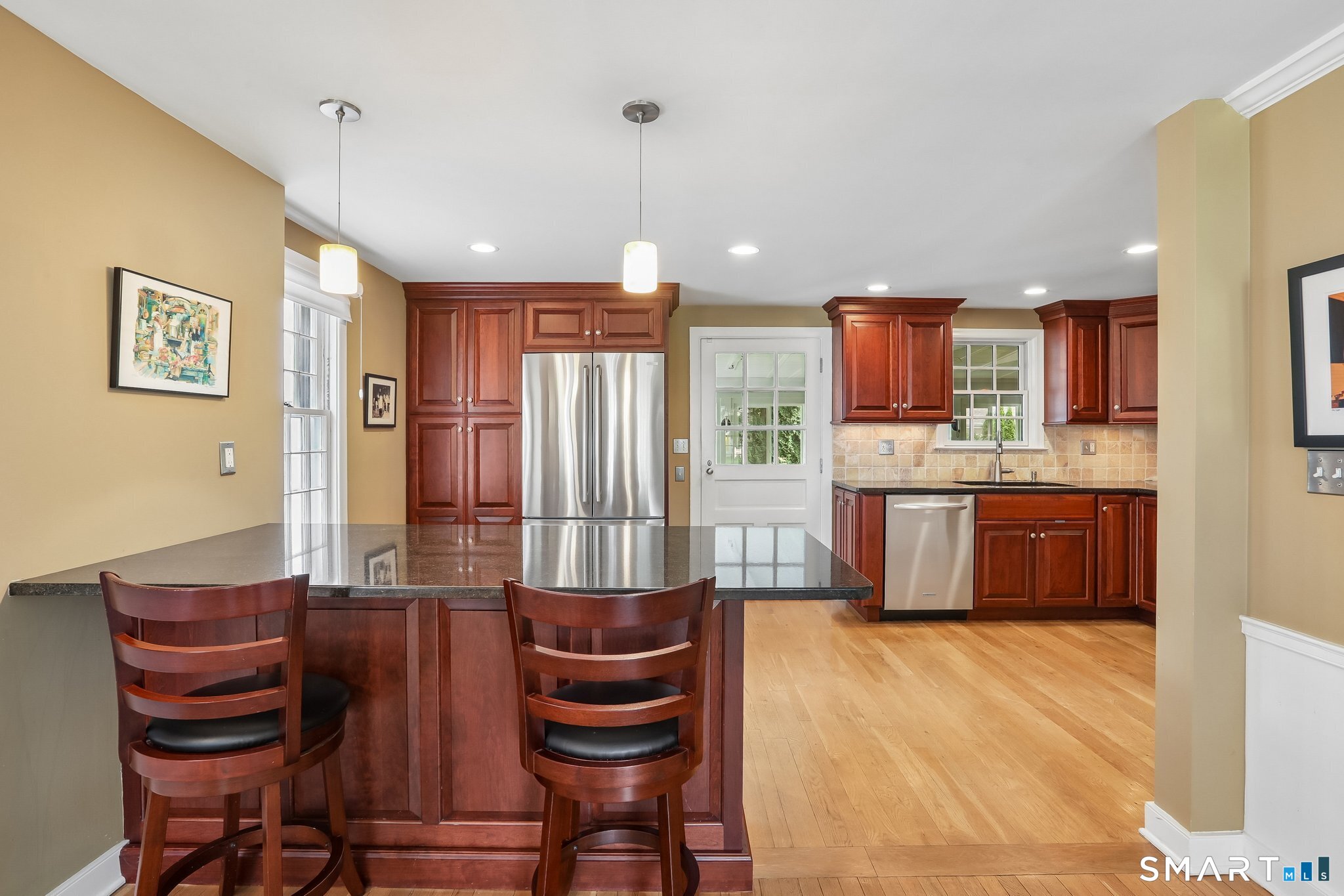20 Ridge Road Danbury, CT 06810 - Photo 7 of 31 Gallery Image 7