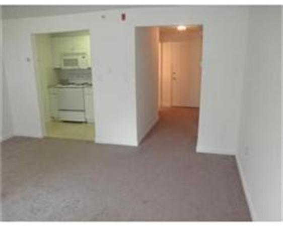 25 Clark's Road, Unit 106 Amesbury, MA 01913 - Photo 7 of 9 Gallery Image 7