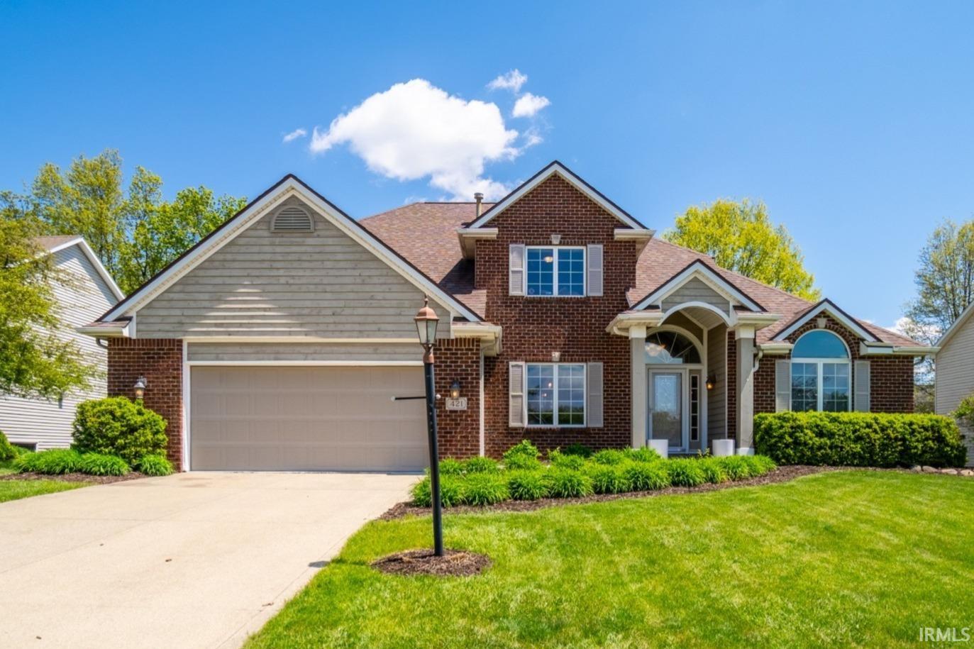 421 Deer Cliff Run Fort Wayne, IN 46804 - Photo 1 of 36