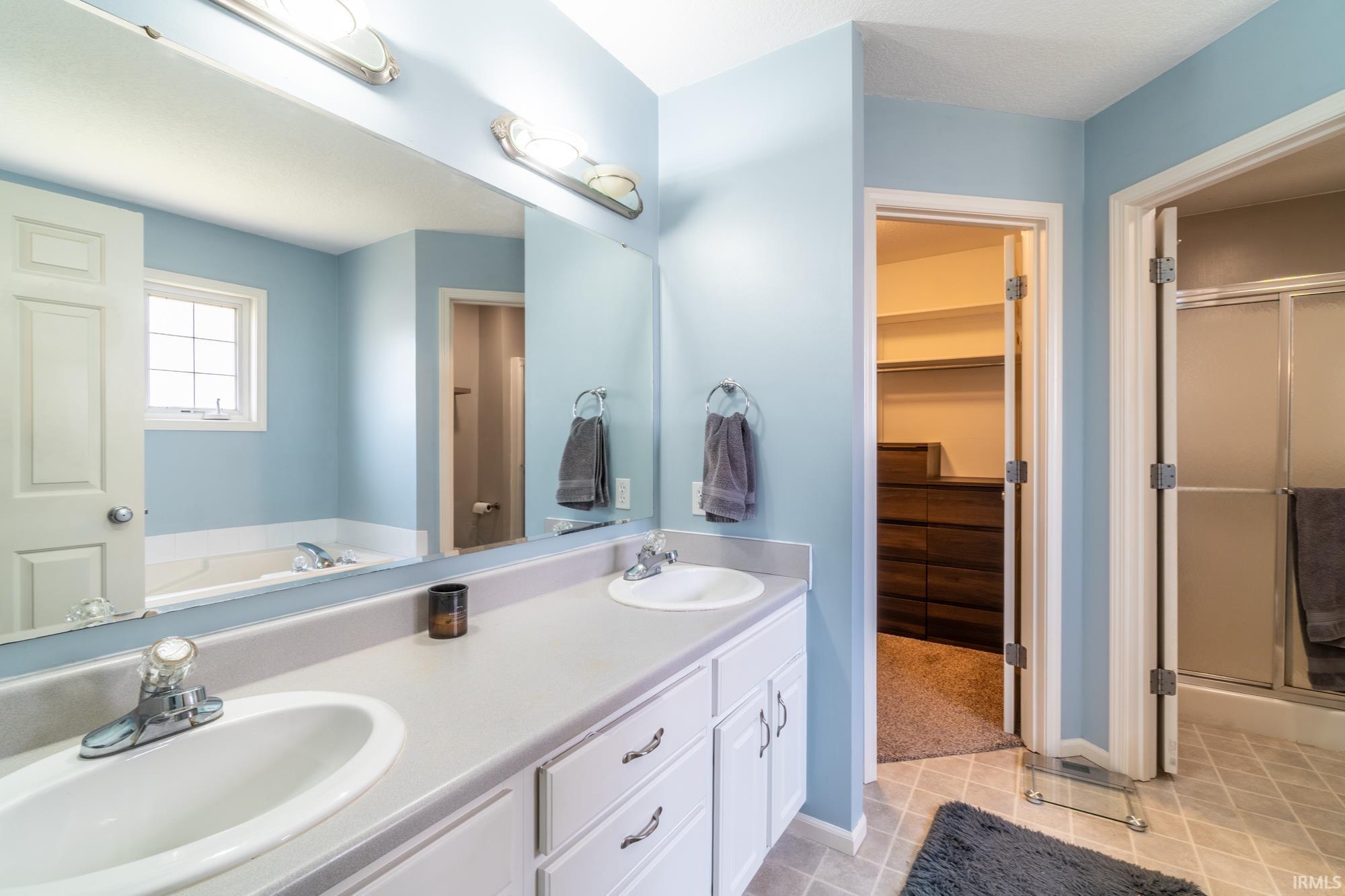 421 Deer Cliff Run Fort Wayne, IN 46804 - Photo 21 of 36