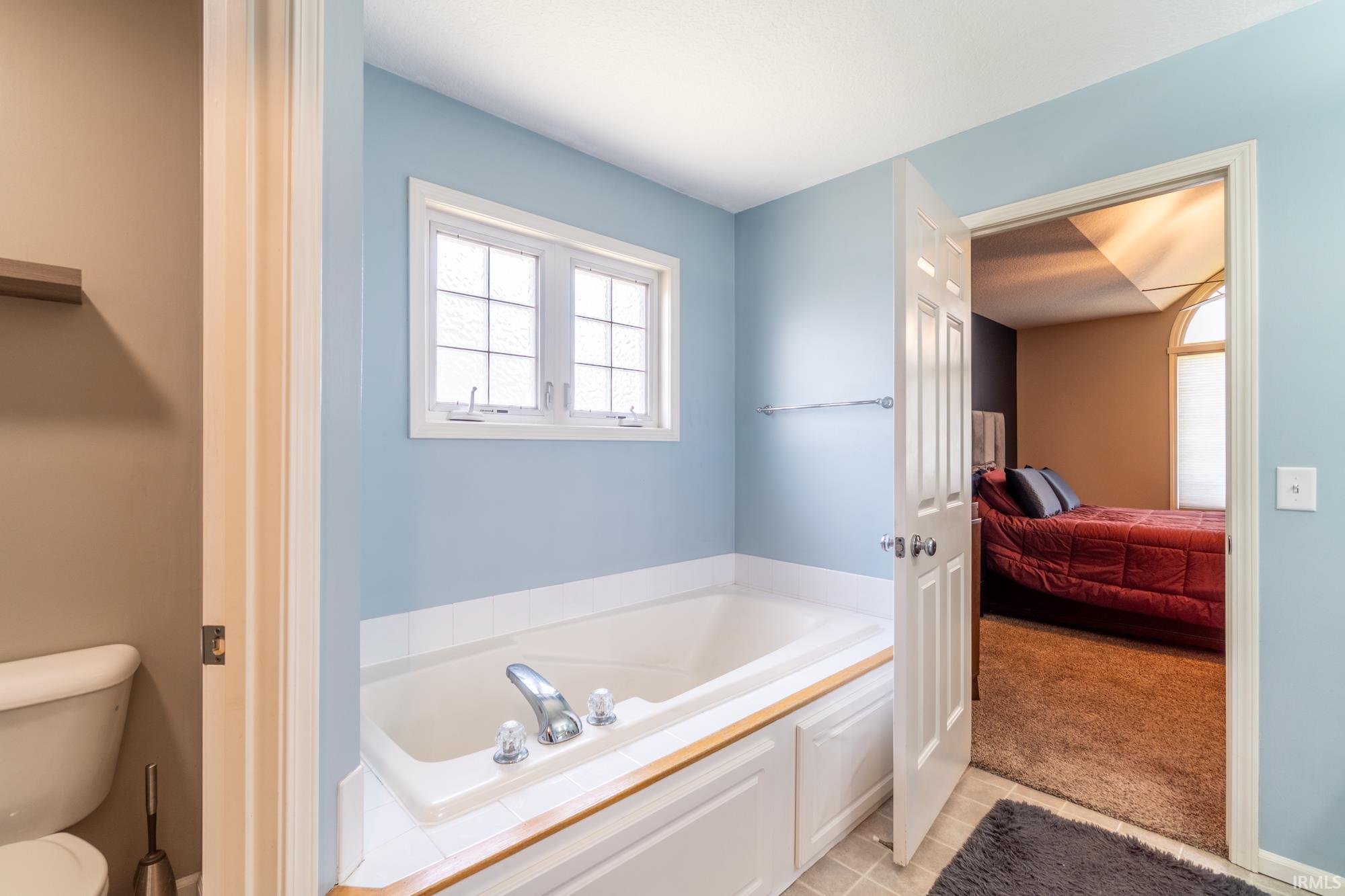 421 Deer Cliff Run Fort Wayne, IN 46804 - Photo 22 of 36