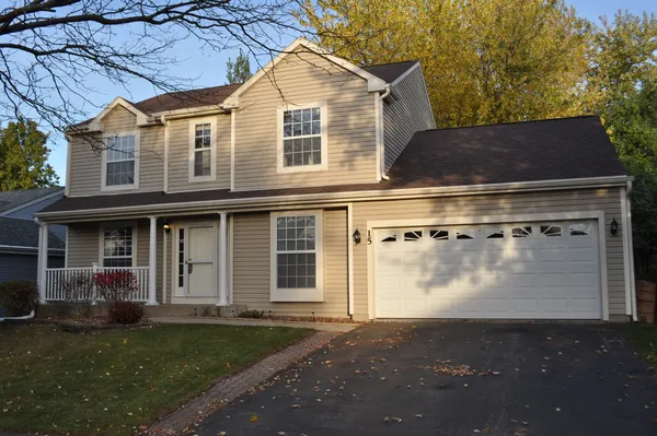 $3,400 | 15 Whispering Drive, Streamwood, IL 60107