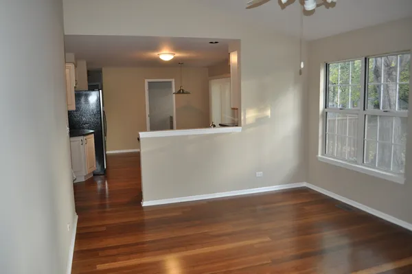 $3,400 | 15 Whispering Drive, Streamwood, IL 60107