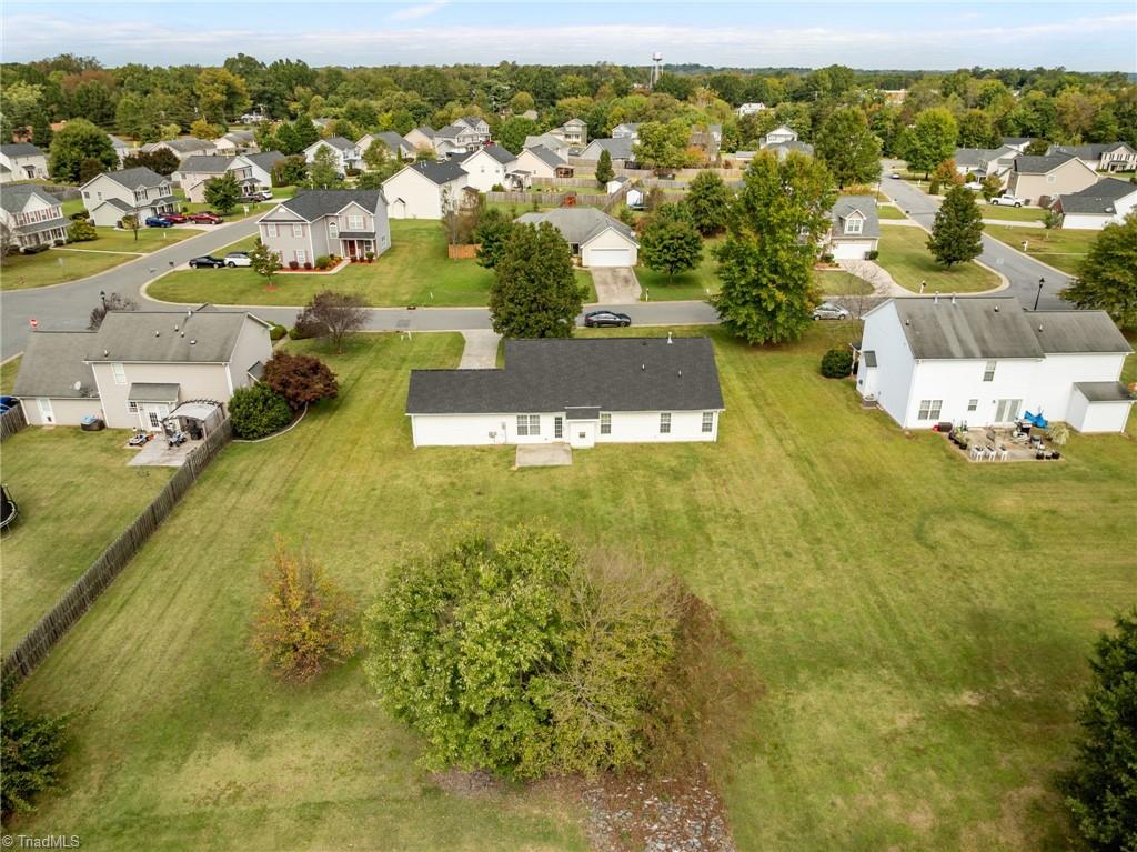 202 Carter Ridge Drive Reidsville, NC 27320 - Photo 12 of 34