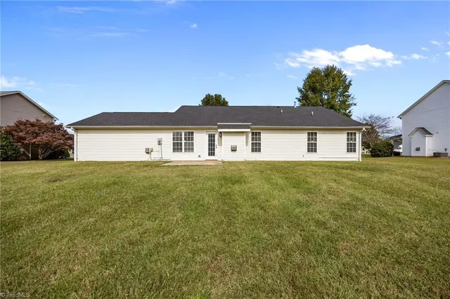 $253,000 | 202 Carter Ridge Drive, Reidsville, NC 27320