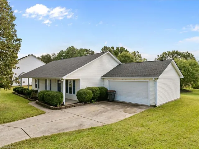 $253,000 | 202 Carter Ridge Drive, Reidsville, NC 27320