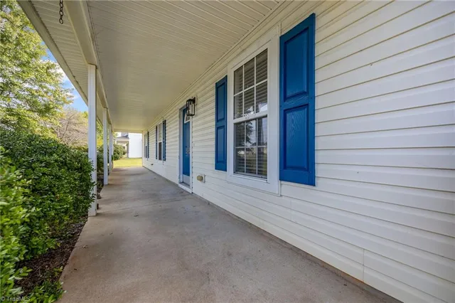 $253,000 | 202 Carter Ridge Drive, Reidsville, NC 27320