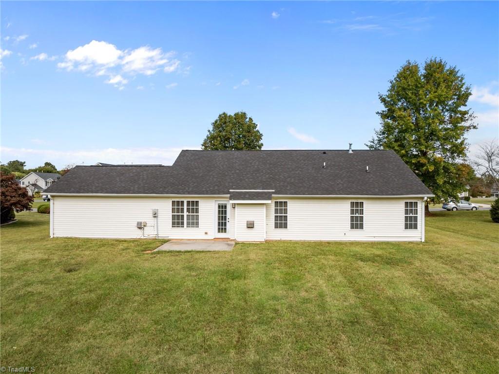 202 Carter Ridge Drive Reidsville, NC 27320 - Photo 8 of 34