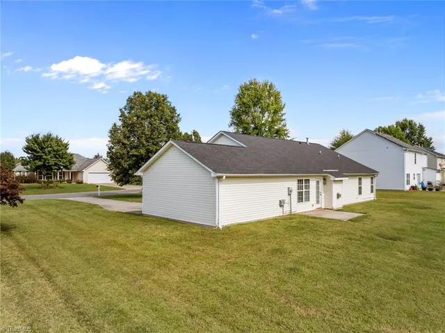 $253,000 | 202 Carter Ridge Drive, Reidsville, NC 27320