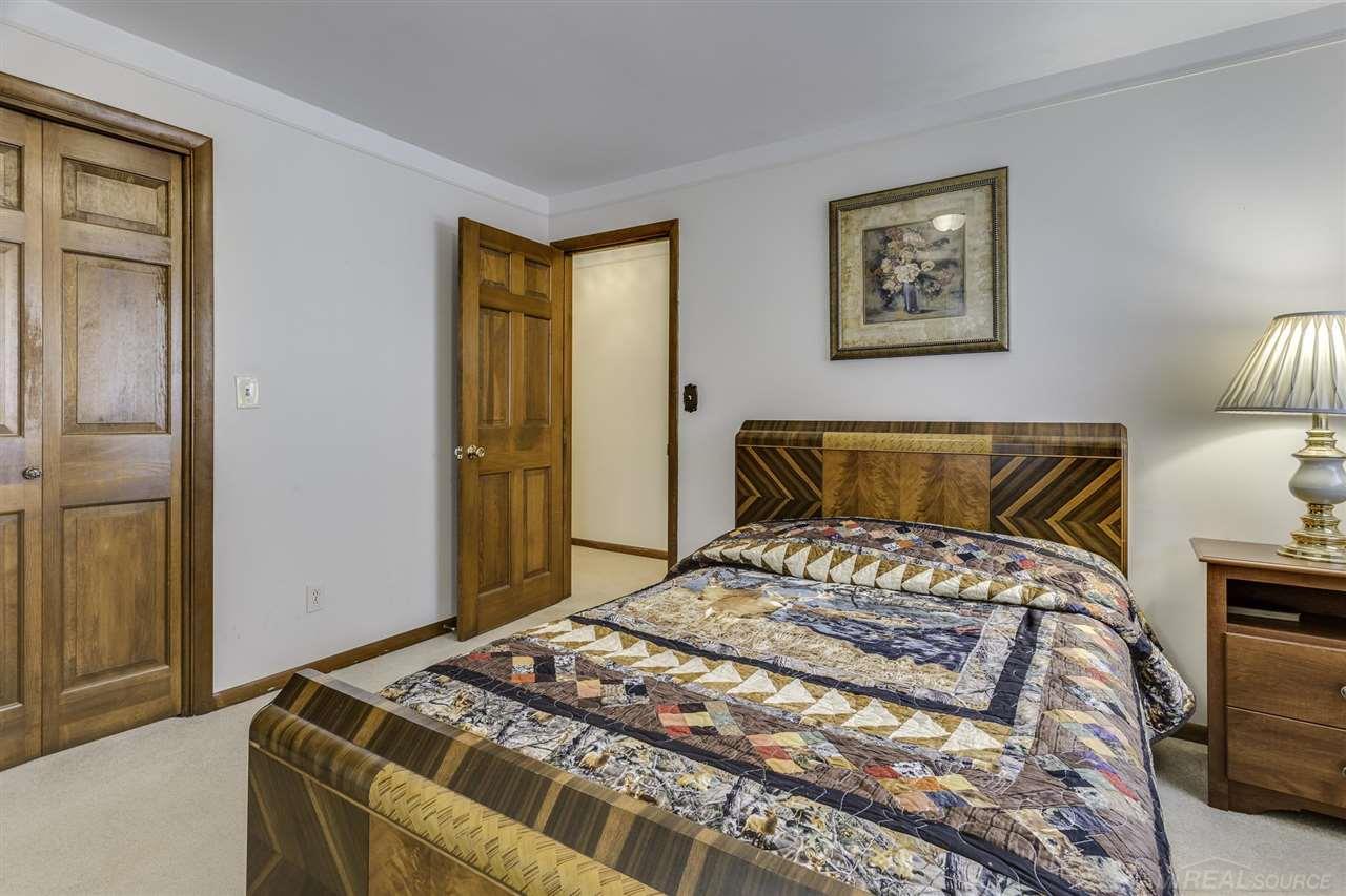 6901 Lakeshore Road Palms, MI 48465 - Photo 34 of 70
