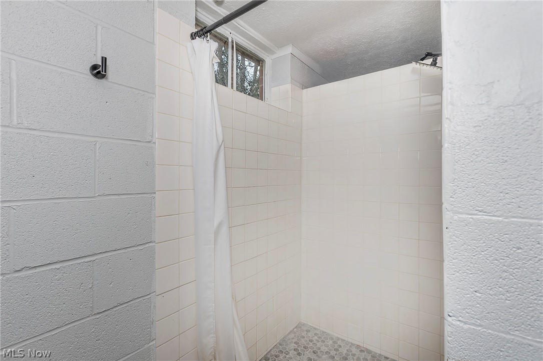 2526 Harris Road Broadview Heights, OH 44147 - Photo 25 of 48 Gallery Image 25