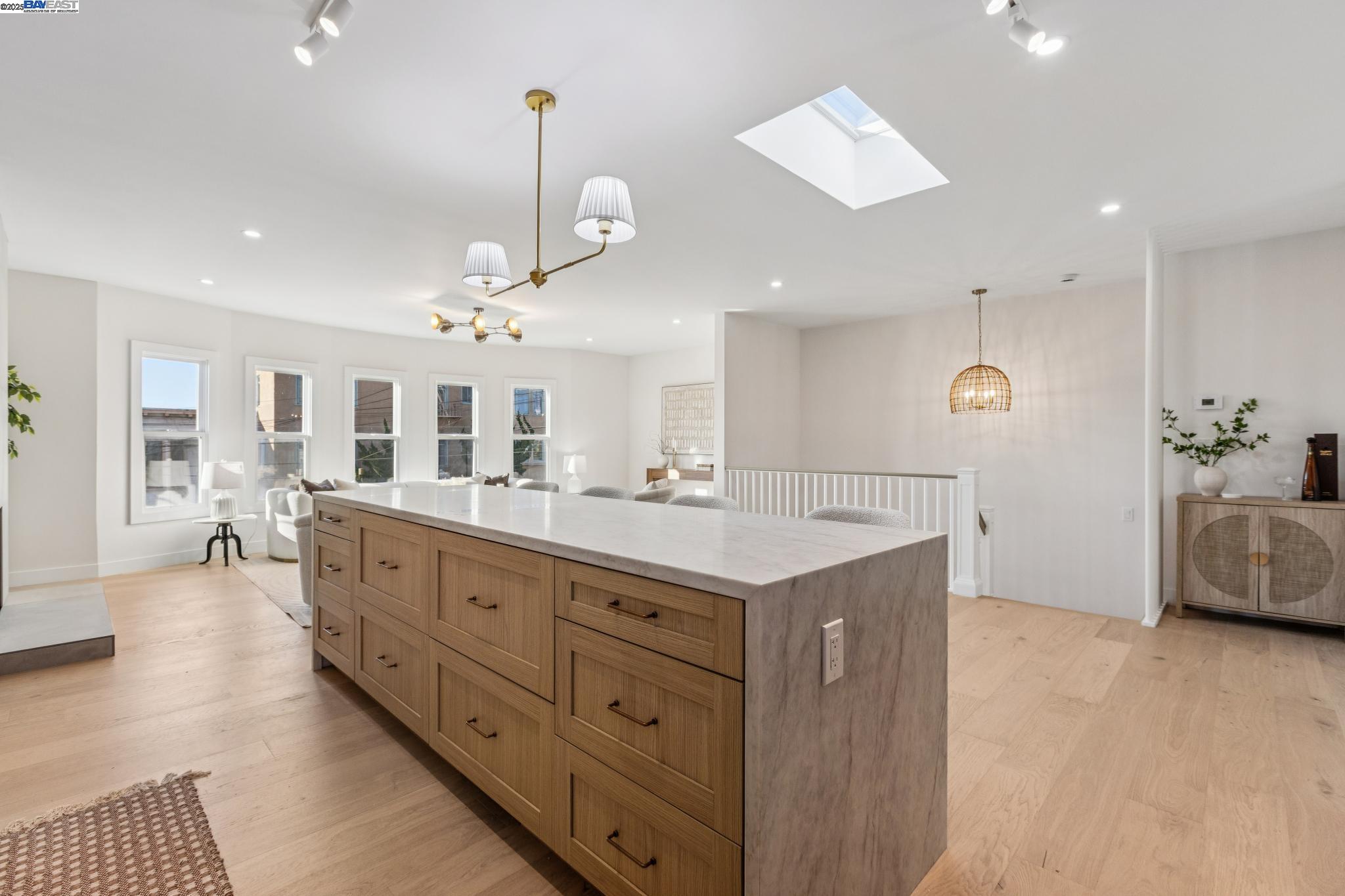 412 43rd Avenue San Francisco, CA 94121 - Photo 12 of 60