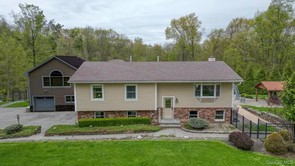 $4,500 | 809 Highland Lake Road, Middletown, NY 10940