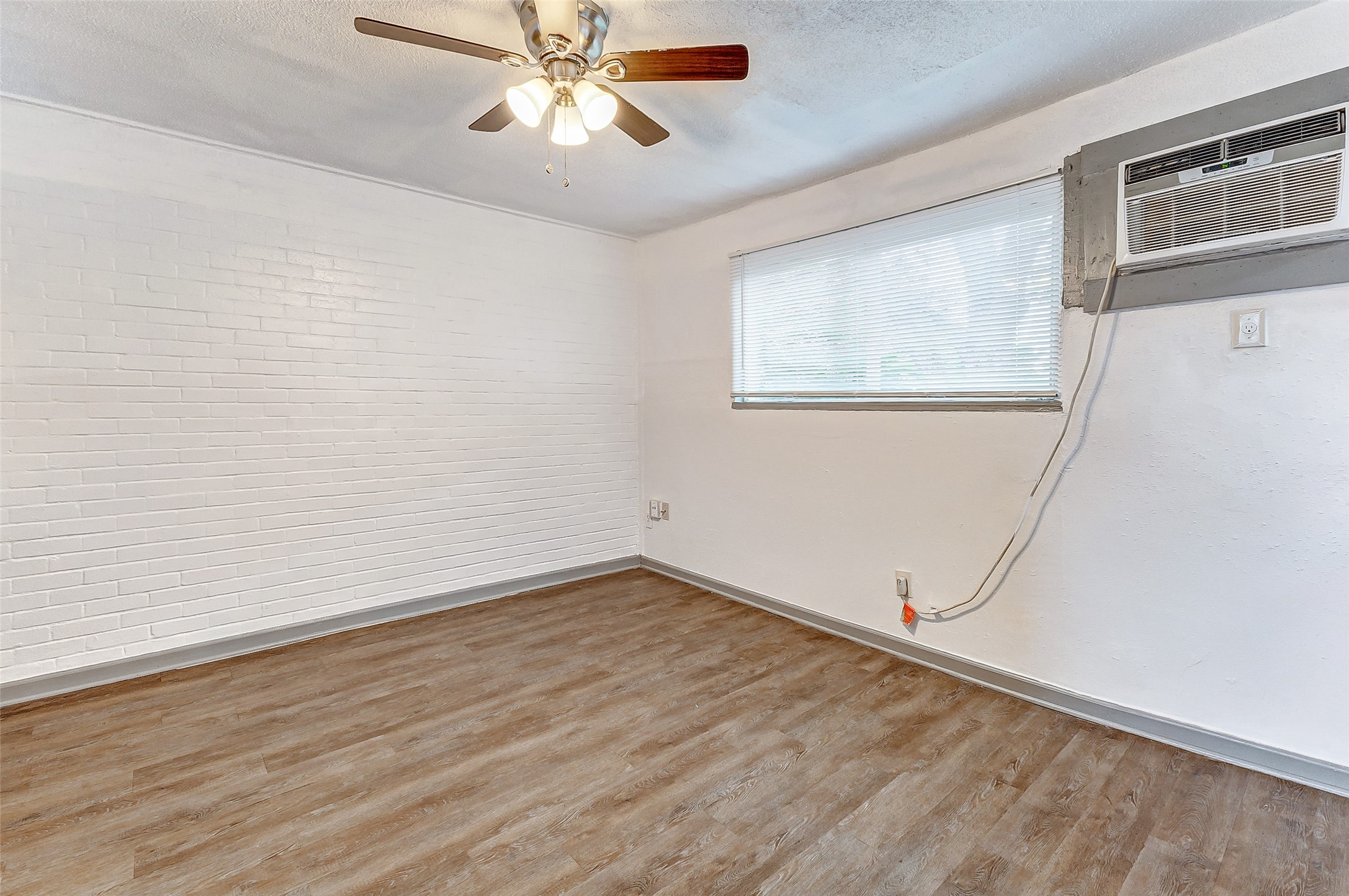 7527 Gulf Freeway, Unit 2 Houston, TX 77017 - Photo 12 of 21