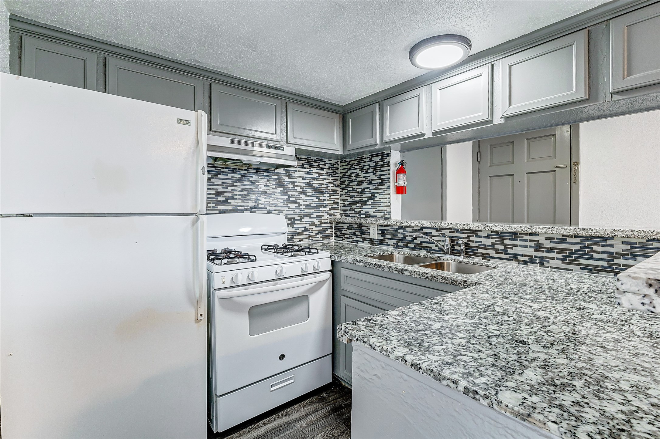 7527 Gulf Freeway, Unit 2 Houston, TX 77017 - Photo 8 of 21