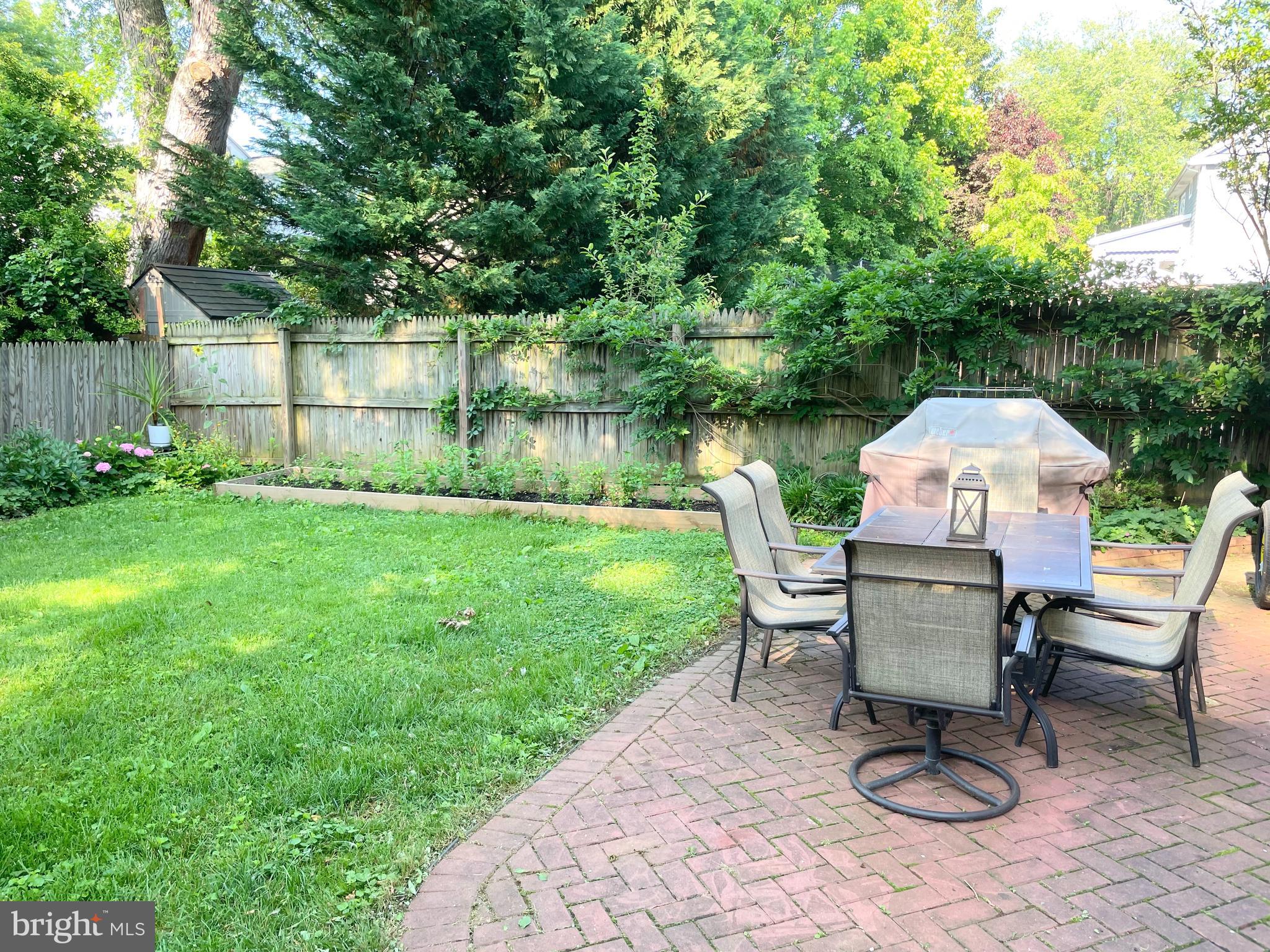 4533 Rosedale Avenue Bethesda, MD 20814 - Photo 29 of 35 Gallery Image 29