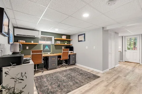 $950,000 | 212 Common Lane, Beverly, MA 01915