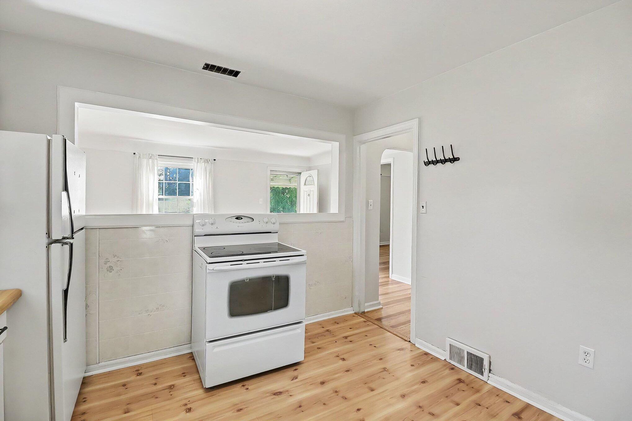 47709 Greenview Road Utica, MI 48317 - Photo 15 of 30 017_file_3109