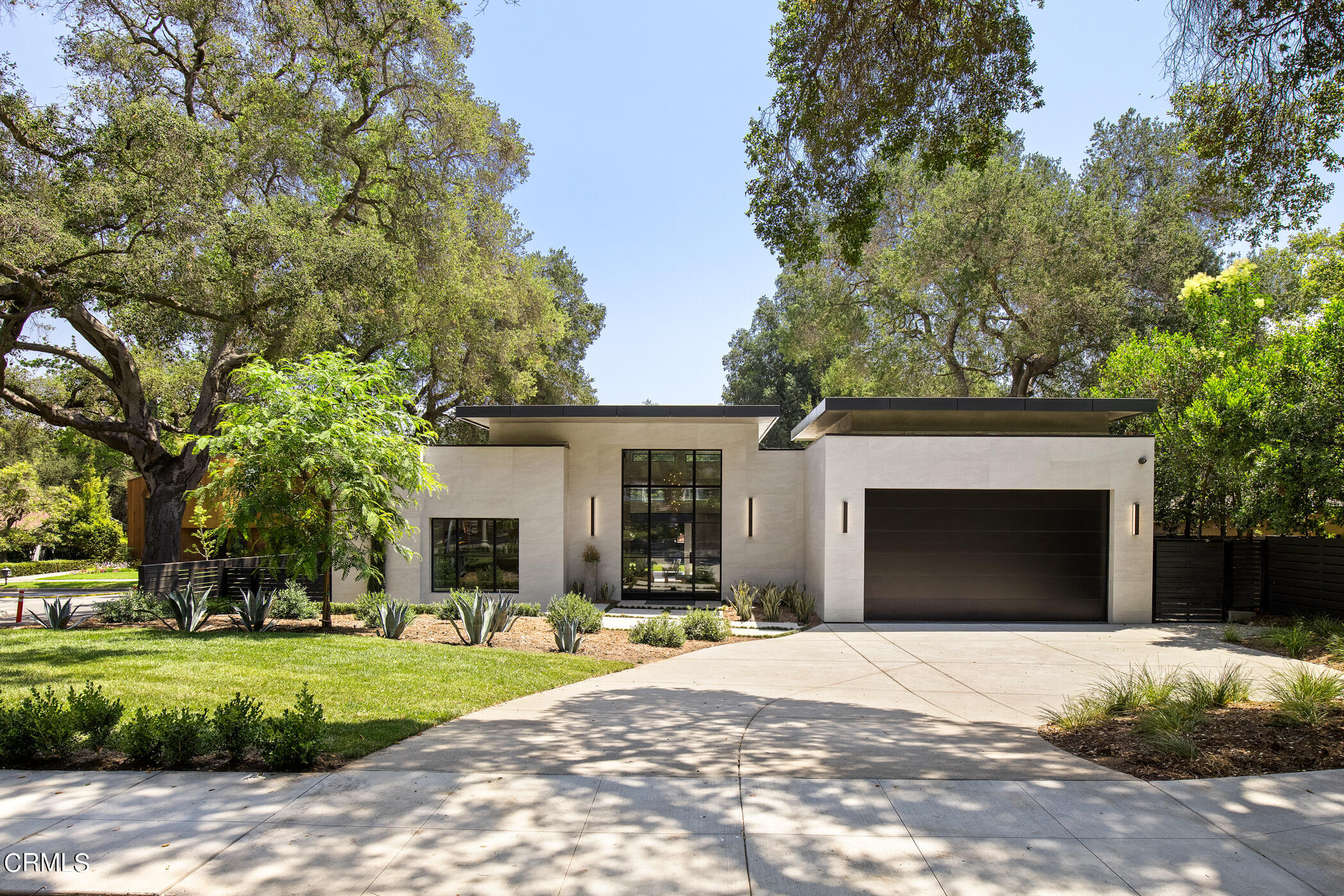 1150 Wellington Avenue Pasadena, CA 91103 - Photo 2 of 75 Wellington exterior_007