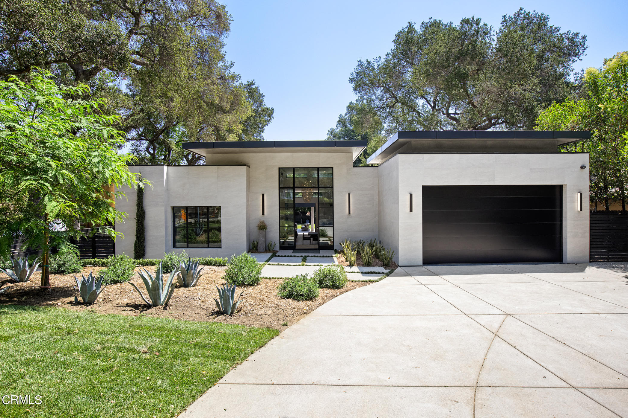 1150 Wellington Avenue Pasadena, CA 91103 - Photo 3 of 75 Wellington exterior_001