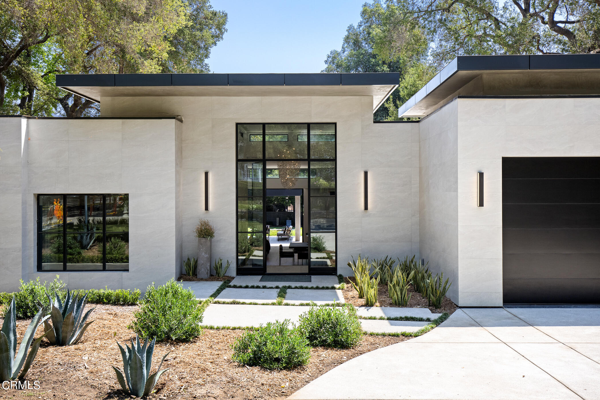 1150 Wellington Avenue Pasadena, CA 91103 - Photo 6 of 75 Wellington exterior_002