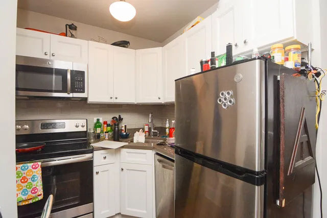 $1,550 | 817 West Lakeside Place, Unit 408, Chicago, IL 60640