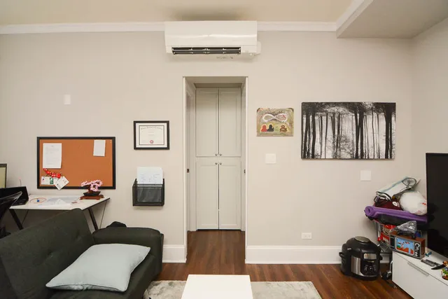 $1,550 | 817 West Lakeside Place, Unit 408, Chicago, IL 60640