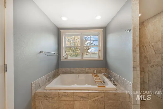 $932,000 | 19809 Tammany Creek Road, Lewiston, ID 83501